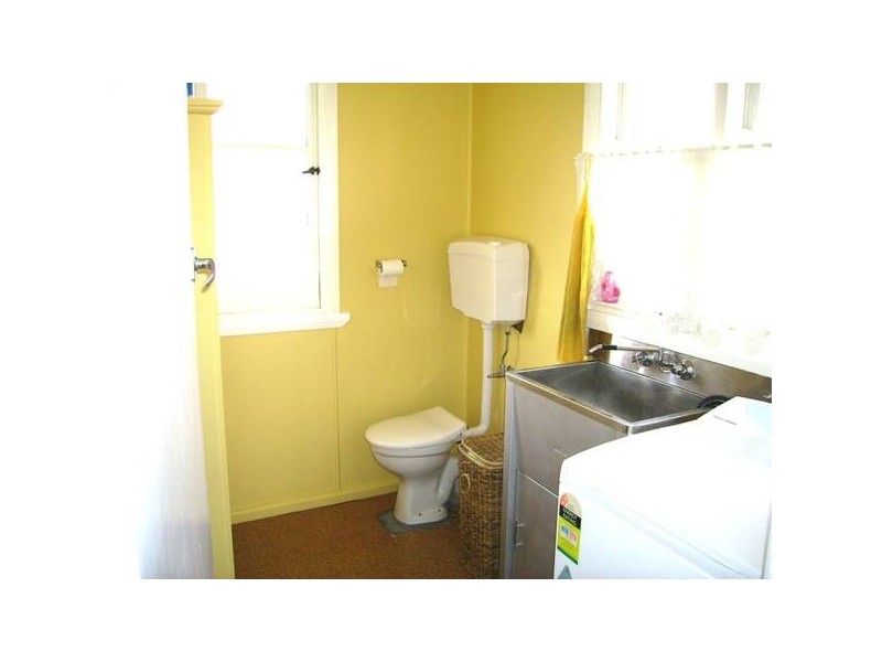 138A Barney Street, Armidale NSW 2350