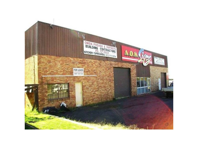 207 Mann Street, Armidale NSW 2350