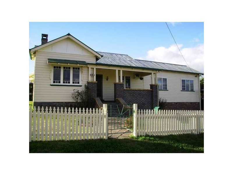 63 Newton Street, Armidale NSW 2350