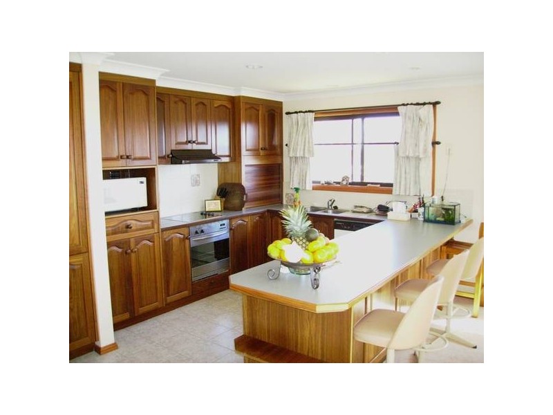 Merino Terrace, Armidale NSW 2350