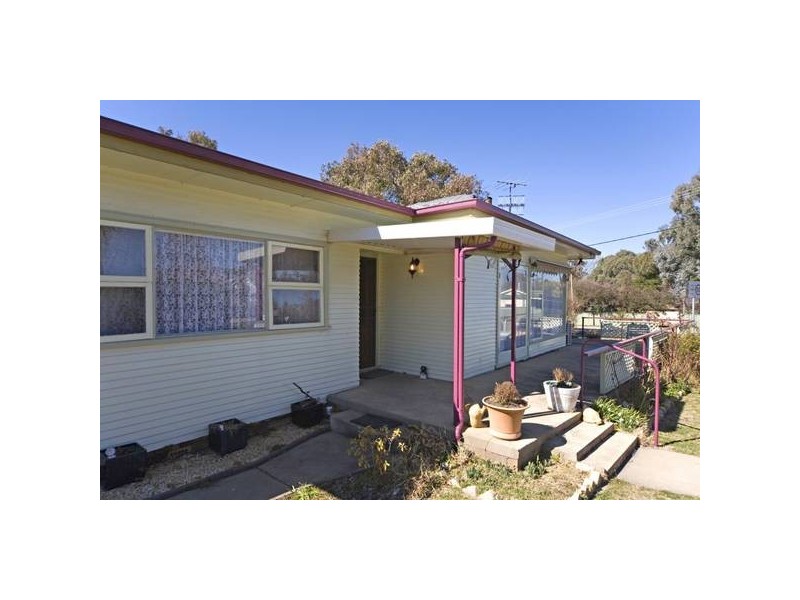 Erskine Street, Armidale NSW 2350