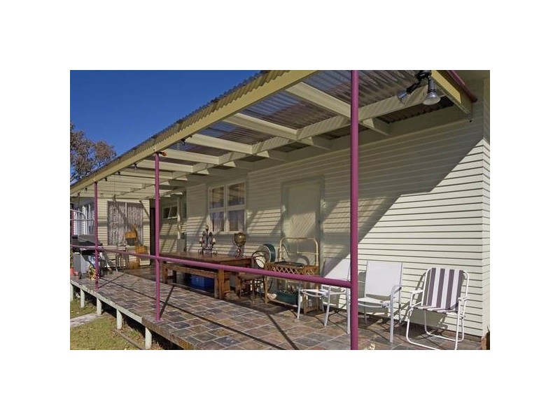 Erskine Street, Armidale NSW 2350