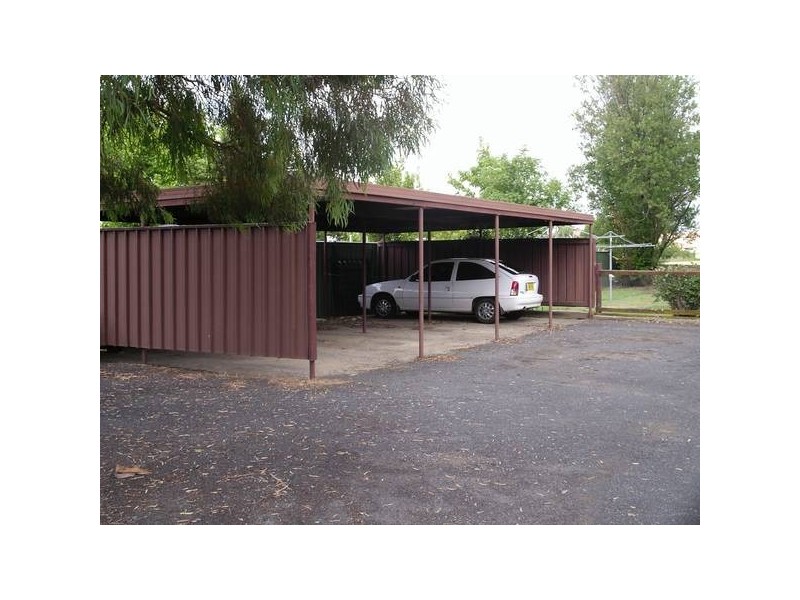 82 Douglas Street, Armidale NSW 2350