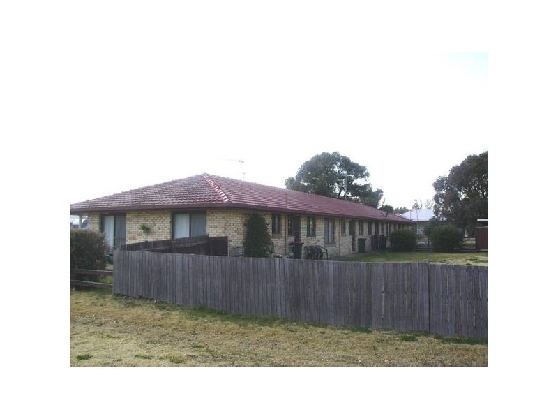82 Douglas Street, Armidale NSW 2350