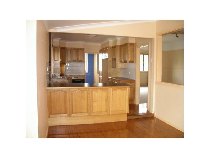 Allingham Street, Armidale NSW 2350