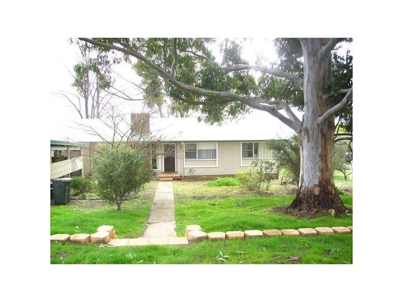 25 Hargrave Street, Armidale NSW 2350