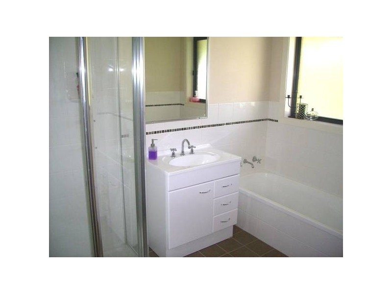 9 Baird Place, Armidale NSW 2350