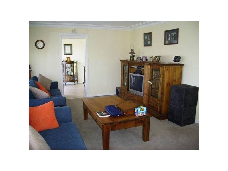 19 Campion Parade, Armidale NSW 2350
