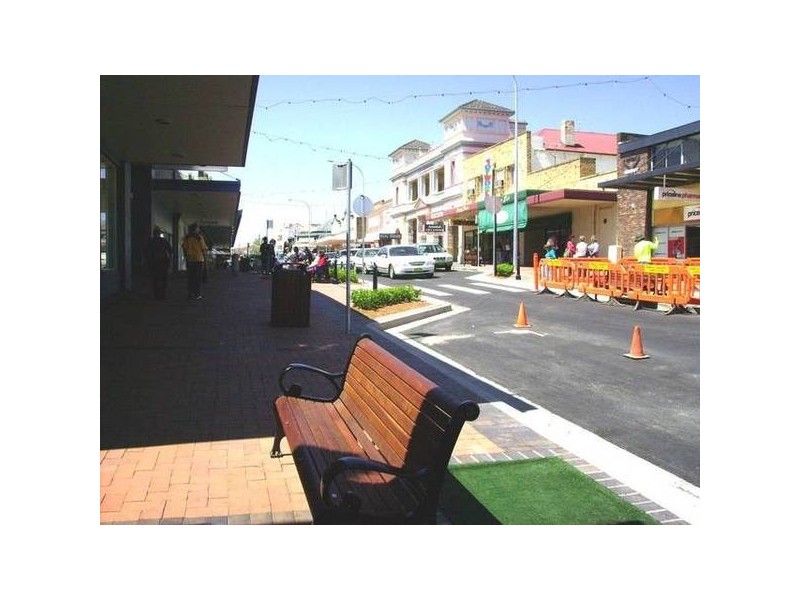 2/211 Beardy Street, Armidale NSW 2350