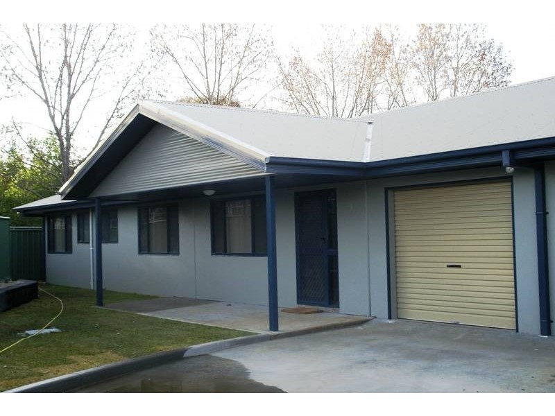 1/6 Grills Place, Armidale NSW 2350