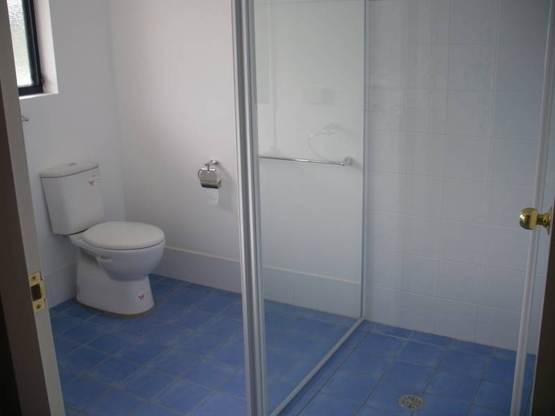 2/6 Grills Place, Armidale NSW 2350