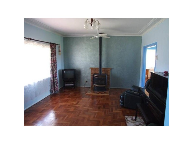 72 Erskine Street, Armidale NSW 2350