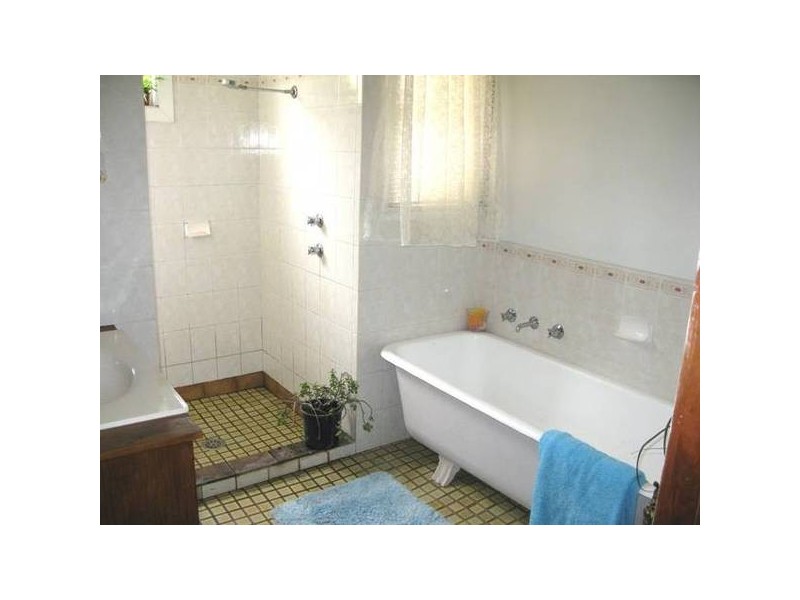 145 Taylor Street, Armidale NSW 2350