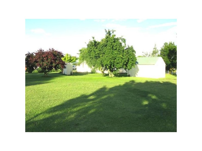 202 Sandon Street, Guyra NSW 2365