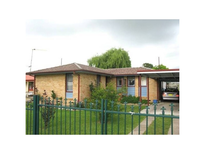 32 Kennedy Street, Armidale NSW 2350