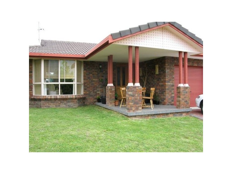 6 Eleanor Close, Armidale NSW 2350