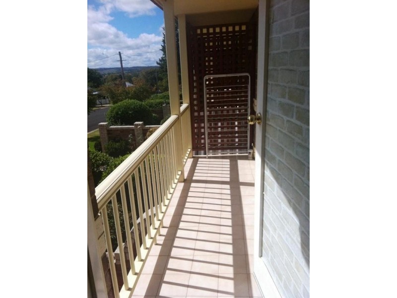 8/114-116 Mossman Street, Armidale NSW 2350