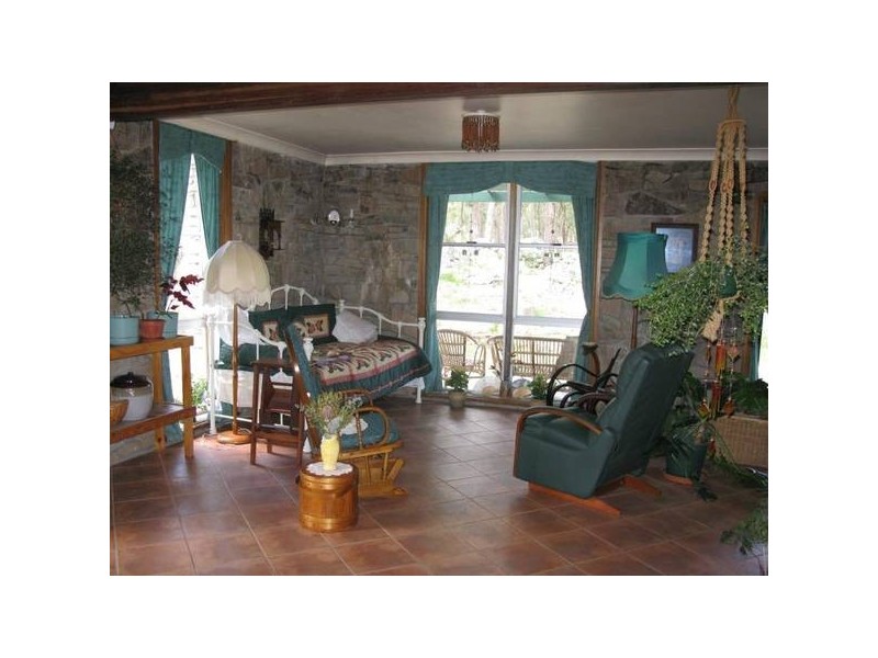 1666 Kingstown Road, Uralla NSW 2358