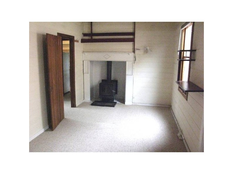 22 TANCREDI STREET, Armidale NSW 2350