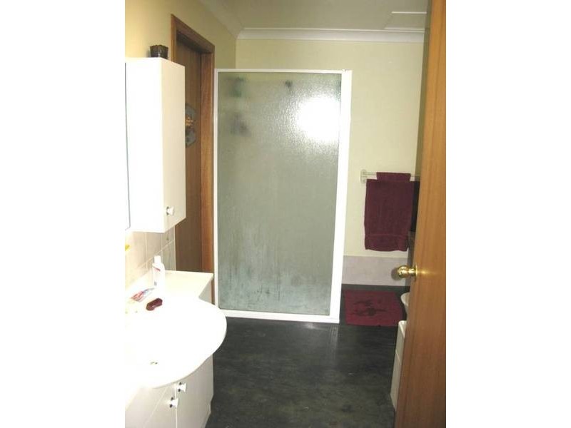 33A BROWN STREET, Armidale NSW 2350