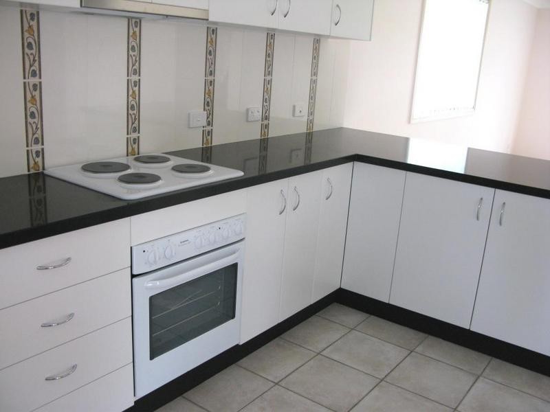 2/5 Queen Elizabeth Drive, Armidale NSW 2350