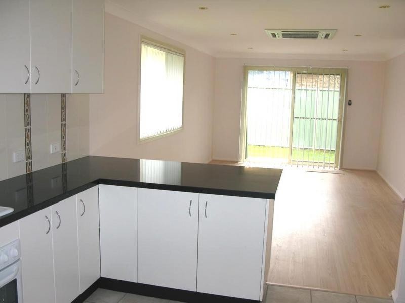 2/5 Queen Elizabeth Drive, Armidale NSW 2350