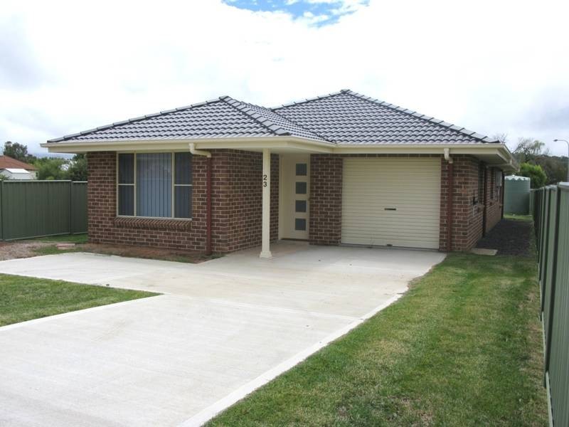 25 Alahna Drive, Armidale NSW 2350