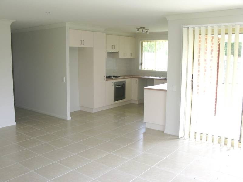 25 Alahna Drive, Armidale NSW 2350