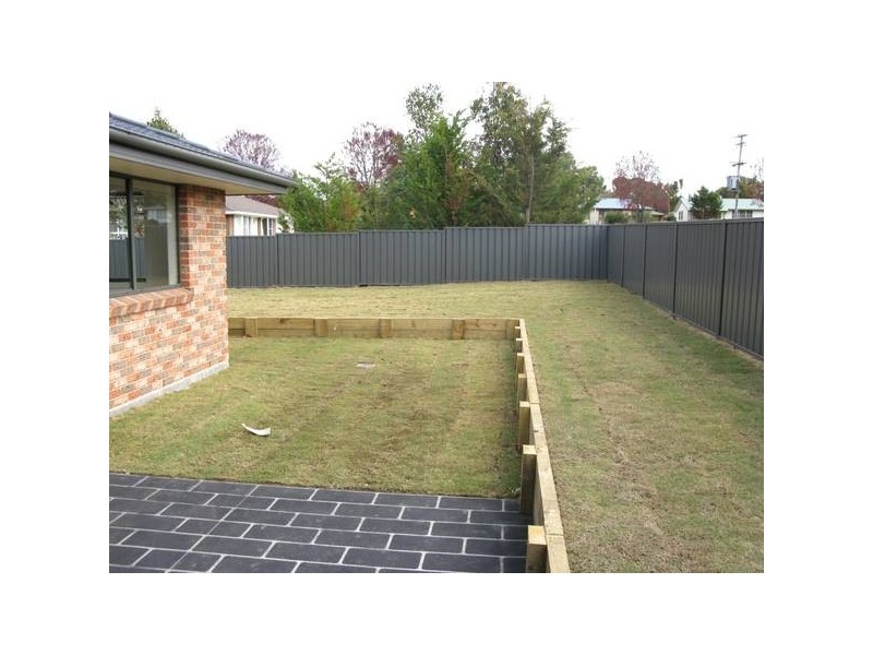 27 Aldred Avenue, Armidale NSW 2350