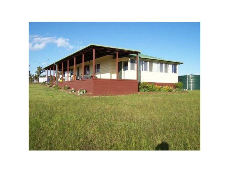 25 Townsend Road, Enmore NSW 2350