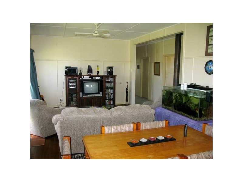 25 Townsend Road, Enmore NSW 2350