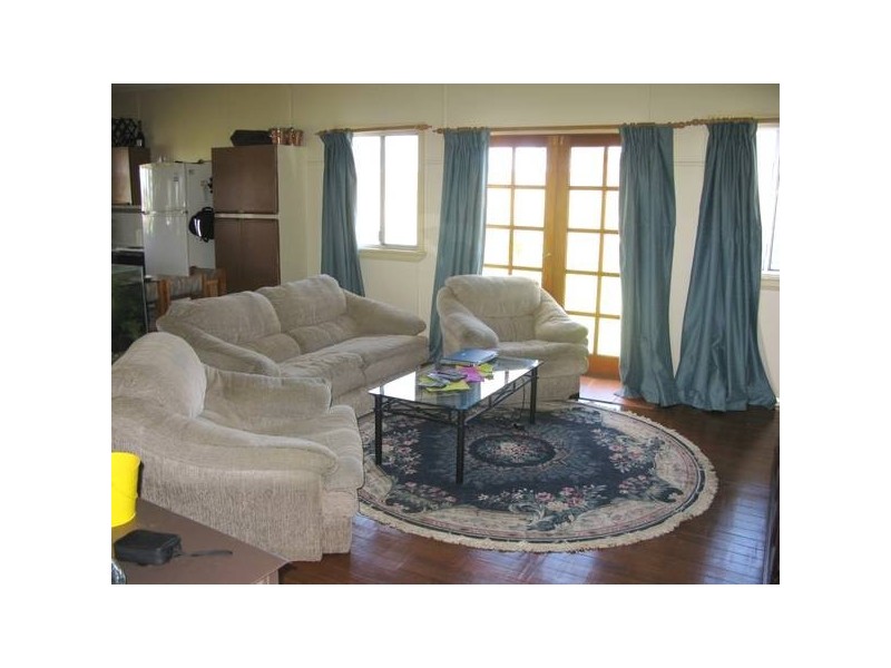 25 Townsend Road, Enmore NSW 2350