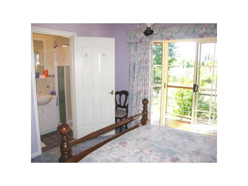 107A Kirkwood Street, Armidale NSW 2350