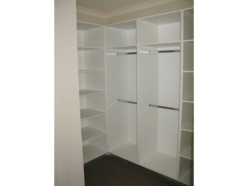 2 Illallangi Close, Armidale NSW 2350