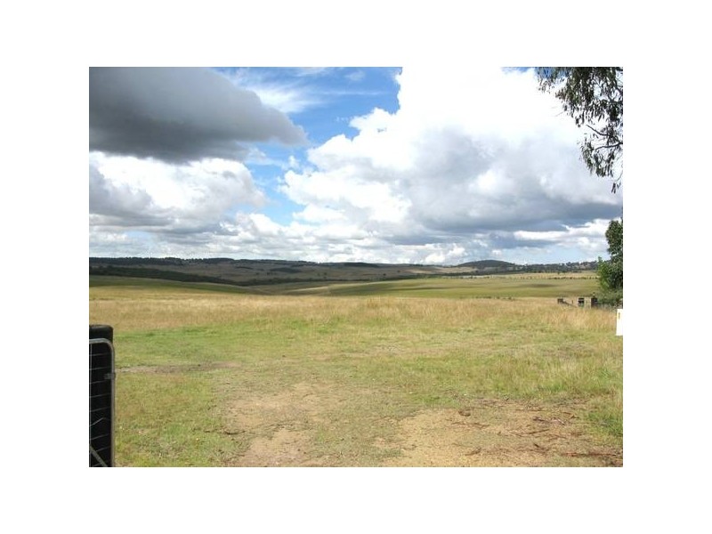 3132 Ebor Road, Guyra NSW 2365
