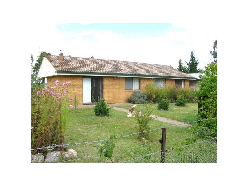 3132 Ebor Road, Guyra NSW 2365