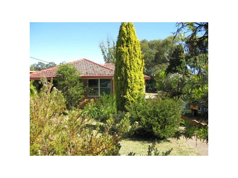 8 Proctor Street, Armidale NSW 2350