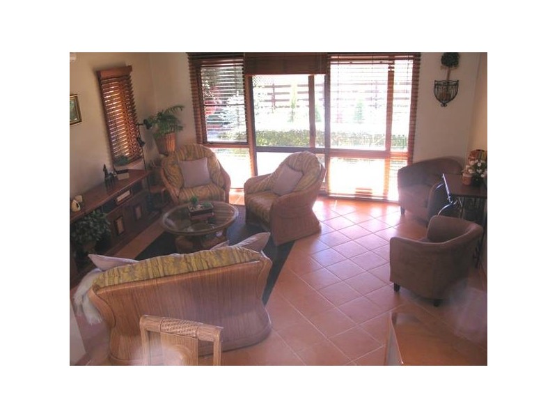 1/9 Sunset Avenue, Armidale NSW 2350