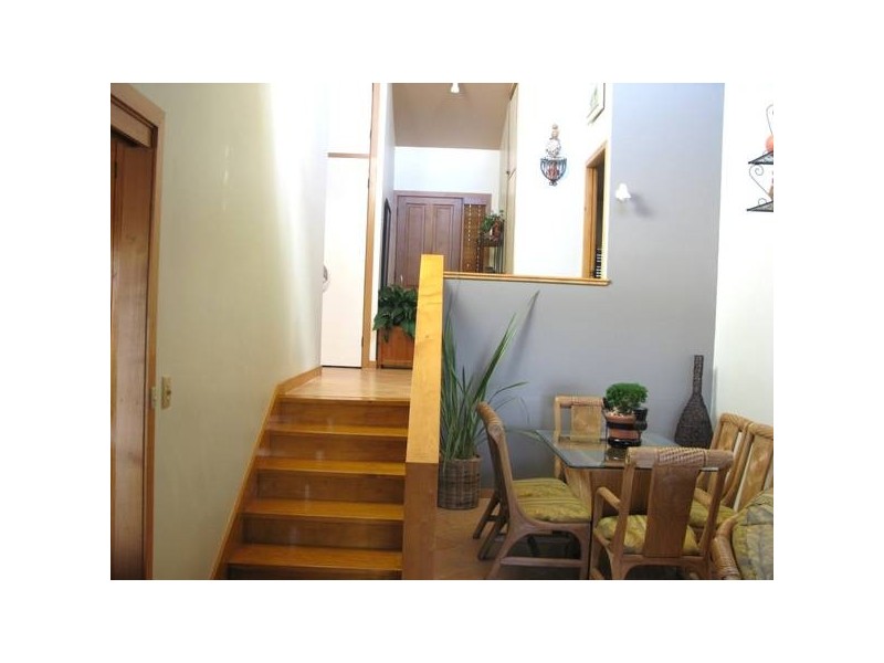 1/9 Sunset Avenue, Armidale NSW 2350