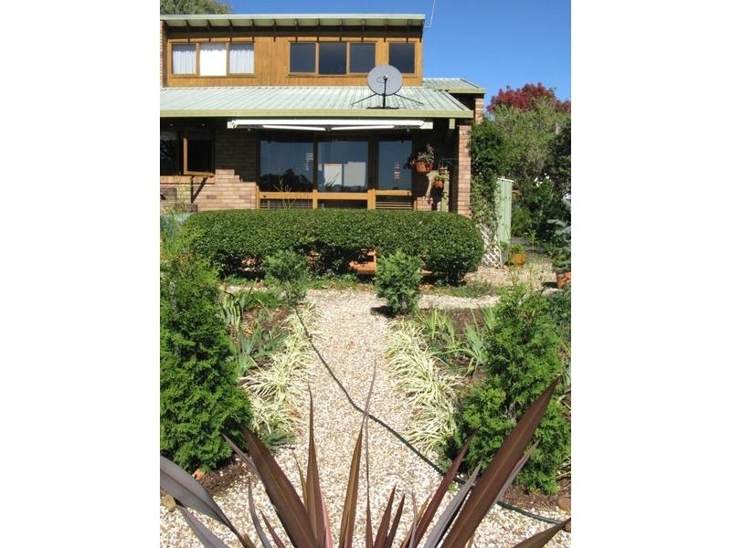 1/9 Sunset Avenue, Armidale NSW 2350