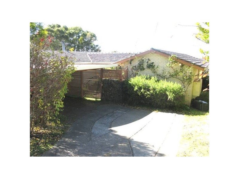 26 Campion Parade, Armidale NSW 2350