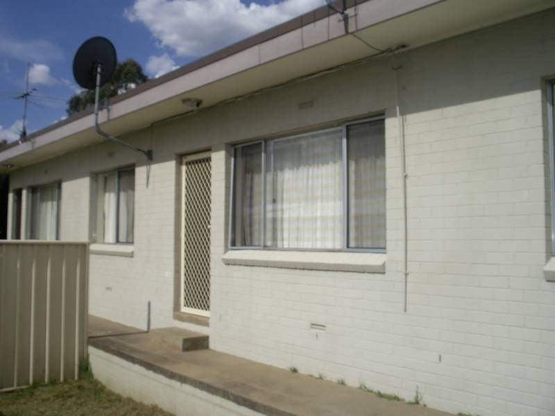 2/5 Belle Avenue, Armidale NSW 2350