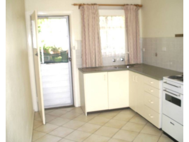 2/5 Belle Avenue, Armidale NSW 2350