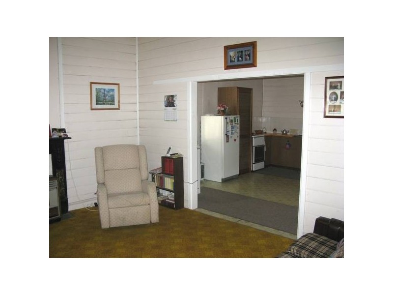 79 Barney Street, Armidale NSW 2350