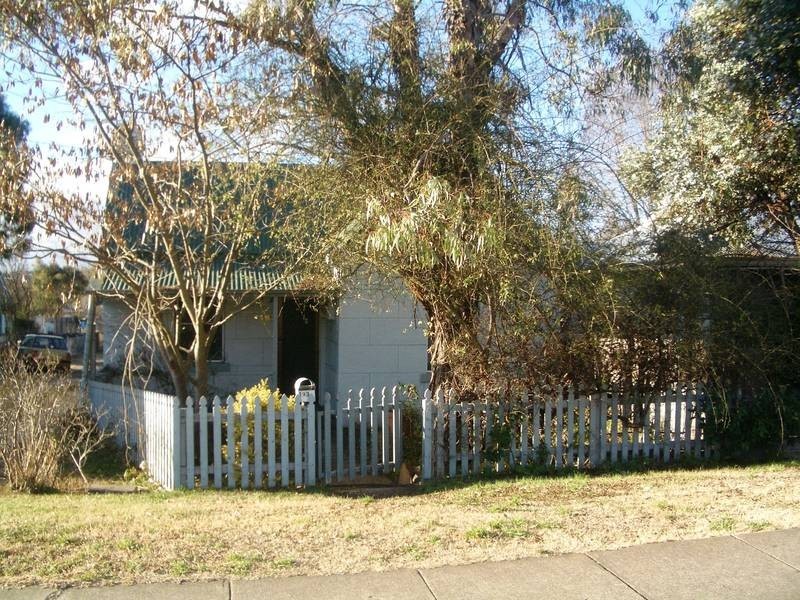 193 Brown Street, Armidale NSW 2350