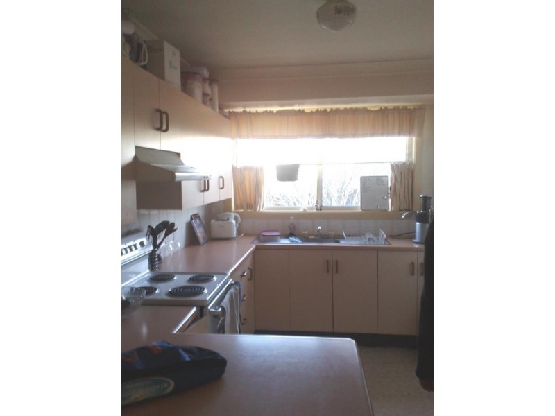 15 Verna Close, Armidale NSW 2350