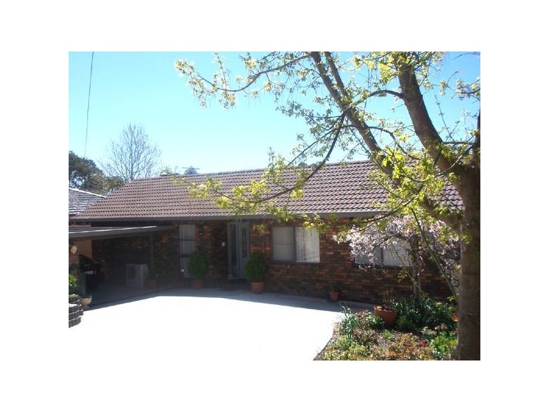 49 Garibaldi Street, Armidale NSW 2350