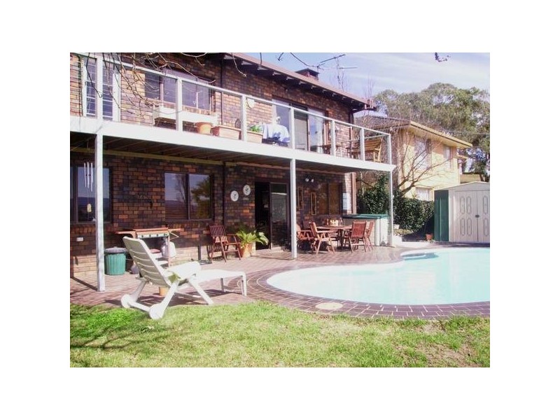 49 Garibaldi Street, Armidale NSW 2350