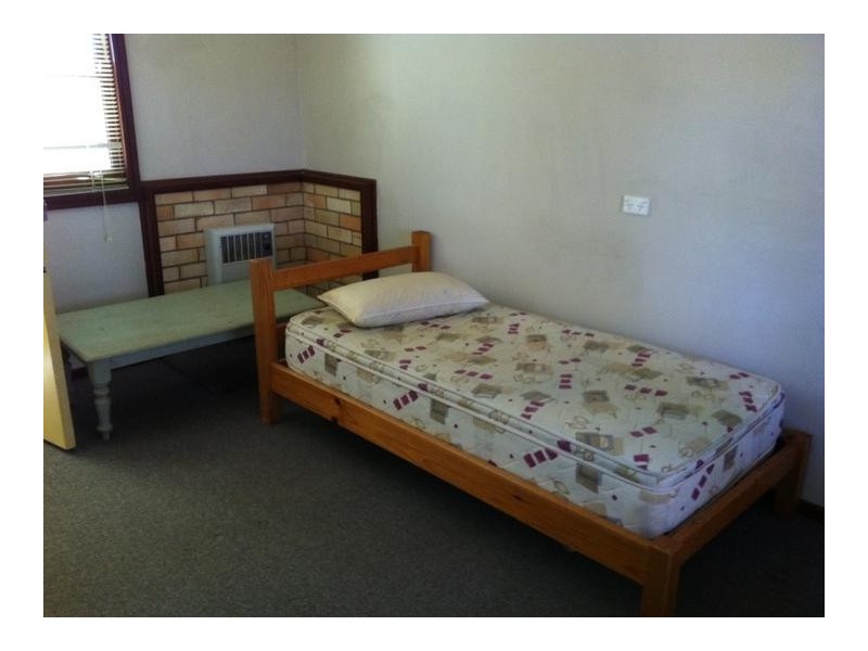 6/198 Canambe Street, Armidale NSW 2350