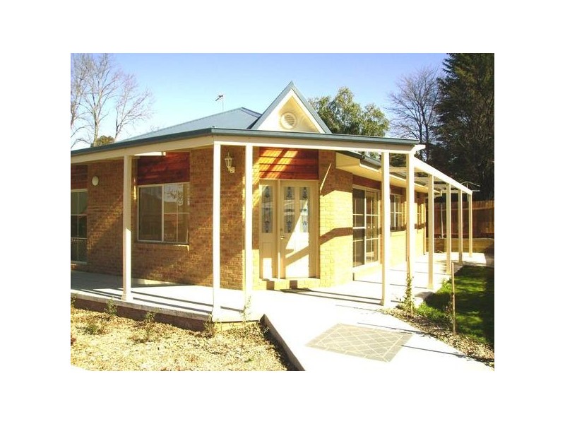 106A Donnelly Street, Armidale NSW 2350